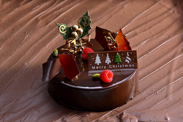 ホテル日航福岡、新作ケーキをはじめ7種類が登場！「クリスマスケーキ2022」予約受付開始へ