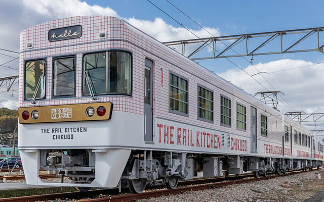 西鉄の「THE RAIL KITCHEN CHIKUGO」がクリスマス特別コースを運行