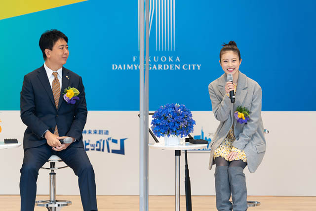 「福岡大名ガーデンシティ・パーク」がオープン、セレモニーでは福岡出身の女優･今田美桜さんがゲスト登壇