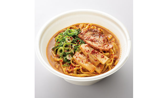 九州地方限定、ファミマから辛旨な温かい麺やおむすび合計4種類「辛旨いもん！フェア」開幕