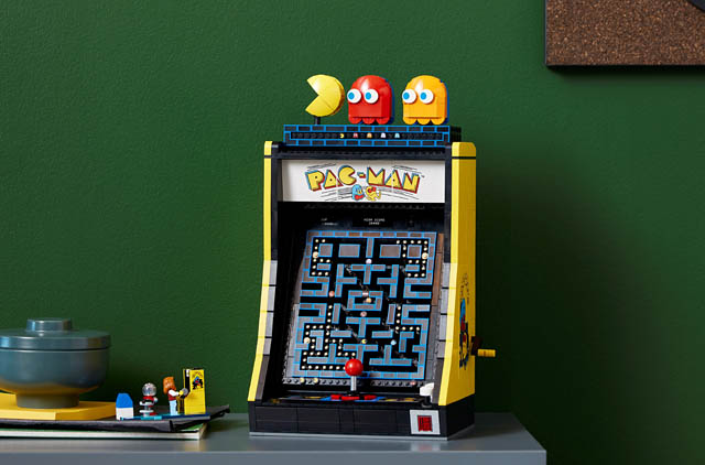 1980年代のアーケードゲーム「パックマン」をディテールまで再現した「大人レゴ」発売へ