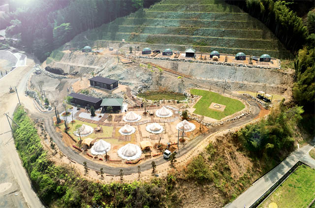 九州北部豪雨からの復興、朝倉市にグランピング施設「杷木松末アウトドアヴィレッジ」オープン