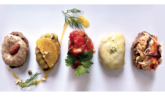 5種類のソース 二口サイズの小さなハンバーグ「（伊）山崎惣菜」天神に期間限定オープン