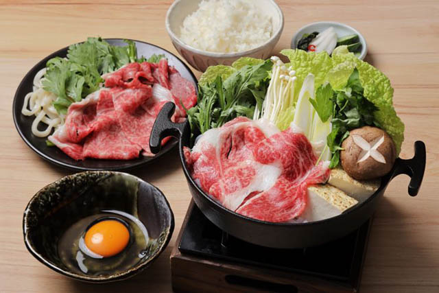 九州産黒毛和牛のすき焼きはじめ九州の味覚が登場、九州国立博物館に「いい乃じ」オープン