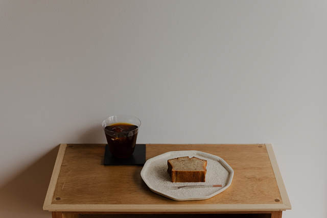 天神にバナナブレッドを中心に販売する「ハカタノビービー」オープン