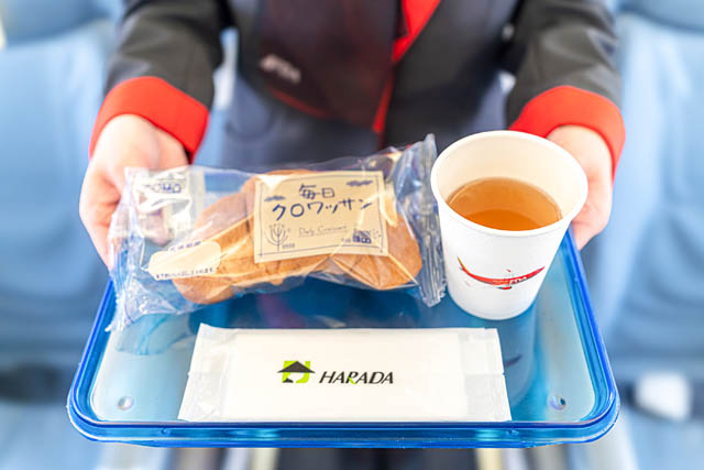 FDA「福岡＝札幌（新千歳）」線における機内サービスについて発表