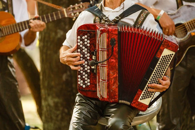 福岡でボルドーに酔いしれる。ここはボルドーと福岡の交差点 -「福岡ボルドーワイン祭り2025」開催