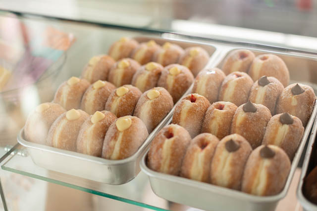 福岡発ドーナツ＆ベイクショップ「オンシュガー」アミュくまもと、長崎に初のポップアップ出店決定