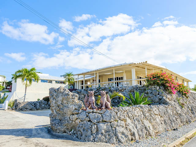 チロリアン×宮古島黒糖のコラボ商品 発売へ