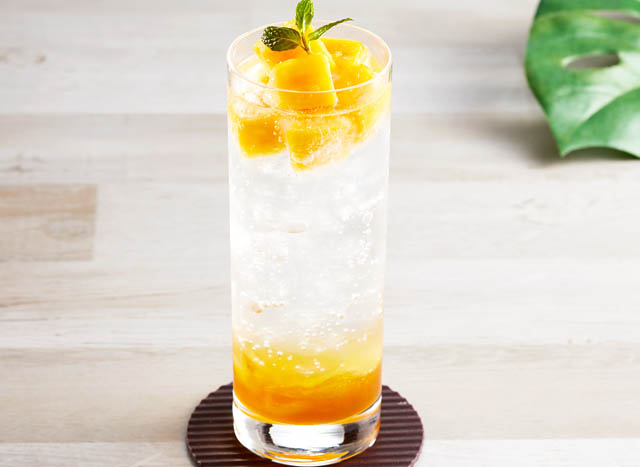 並木街珈琲 博多の森店 - 爽やかでフレッシュな野菜たっぷりメニューと旬のマンゴーをたっぷり使用したパンケーキが登場