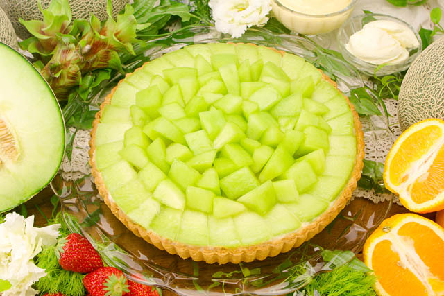 キルフェボン - 桃、さくらんぼ、メロンなど、初夏を涼やかに彩るタルトが続々と登場