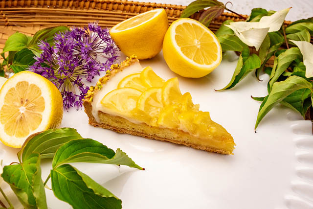 キルフェボン - 桃、さくらんぼ、メロンなど、初夏を涼やかに彩るタルトが続々と登場