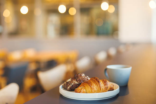 姪浜のストングカフェ - 極上スイーツ「チェリー」をテーマにした6月限定スイーツ&ドリンクを販売