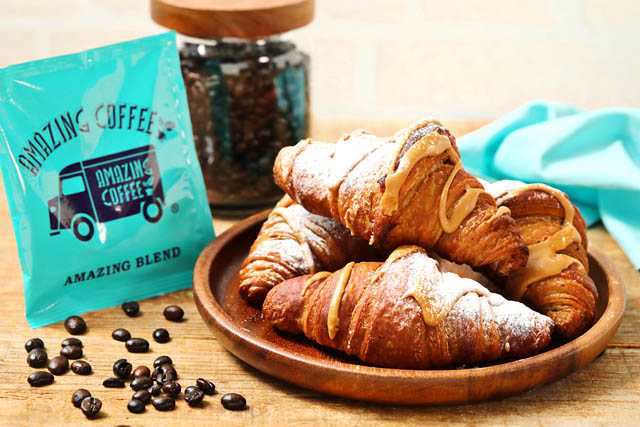 ねこねこ×AMAZING COFFEE - 「ねこねこ食パン」や「世にもおいしいチョコブラウニー」が新登場へ