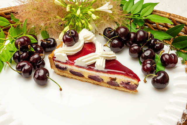 キルフェボン福岡 - 初夏を感じさせる佐藤錦やアメリカンチェリーを使用したタルトが登場