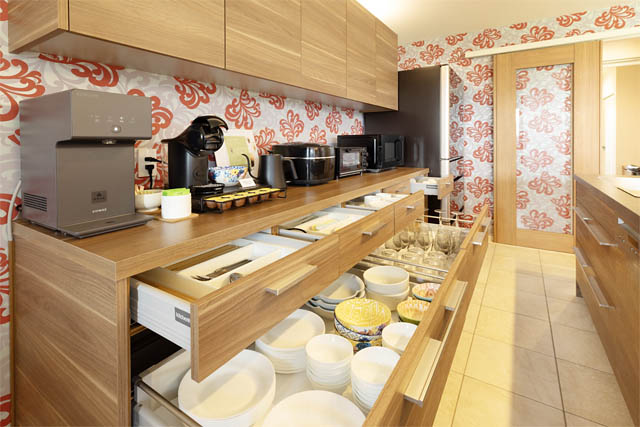 福岡市東区大岳 - 最大20名宿泊可能な一棟貸しのラグジュアリー貸切別荘「hau'oli」オープン