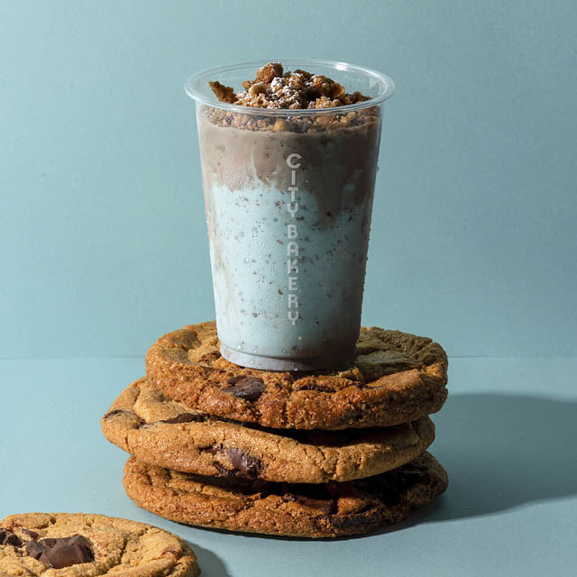 THE CITY BAKERY - スイーツ感覚のクッキーシェイク、今年はフレッシュなミント感で登場