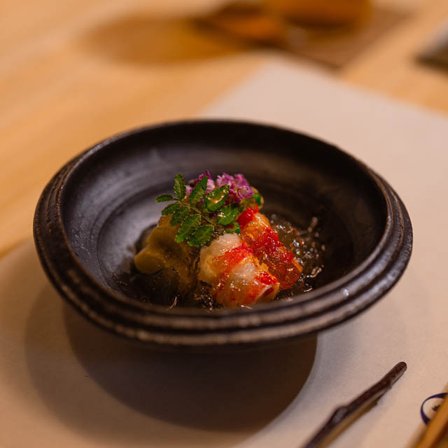 西中洲で愉しむ、唯一無二の空間 - とり田の新店舗「とり田別誂(べつあつらえ)」オープン