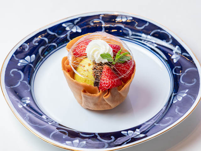 西鉄グランドホテル グランカフェ×ブラックモンブラン - コラボメニューが期間限定登場