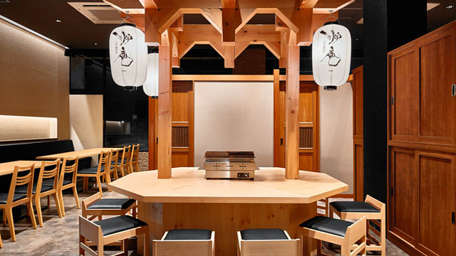 炭火焼きリリー運営HVIEWが九州初出店 - 博多に「本格江戸蕎麦前×原始焼き」の新業態店オープン