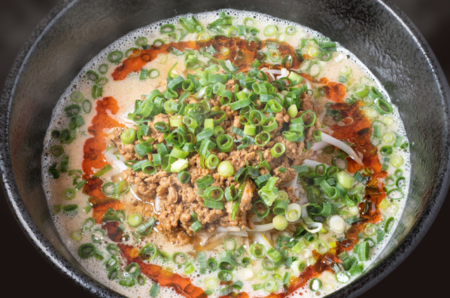 極上担々麺が黒崎に登場！「筑豊的担々麺 烏龍（うーろん）黒崎店」オープン！