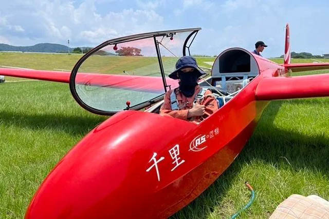 福岡大学 - 部員1人となった伝統ある航空部を、再び空高く