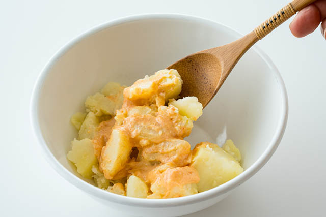 久原本家 - めんたいチューブシリーズ 第一弾「パスタ用」と「ポテサラ用」同時発売