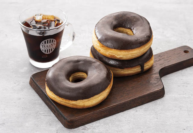 タリーズコーヒー、特別なエスプレッソ体験「バニラアフォガートシェイク」「アフォガートコーヒー」発売へ