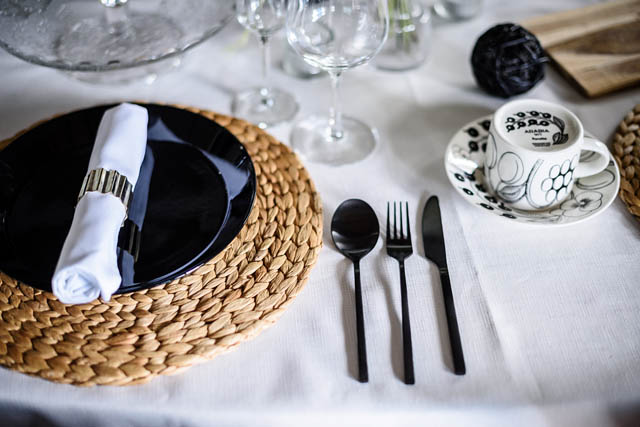 日本の伝統文化に触れる、大人のワークショップ - 高宮庭園茶寮「秋のこと始め」予約開始