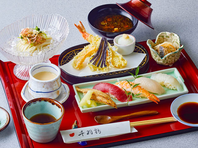 福岡県産トマトのチキンカレーなど - ホテルニューオータニ博多「限定グルメフェア」スタート