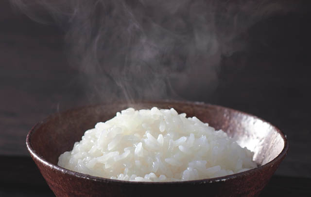 タイガー最高峰の土鍋炊飯器で炊いた"絶品おむすび"を体験できる「タイガー炊きたて土鍋キャラバン」を全国7都市で開催