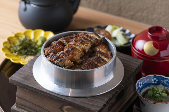 福岡の日常に溶け込む - 新しいうなぎ店「大濠うなぎ」赤坂に誕生