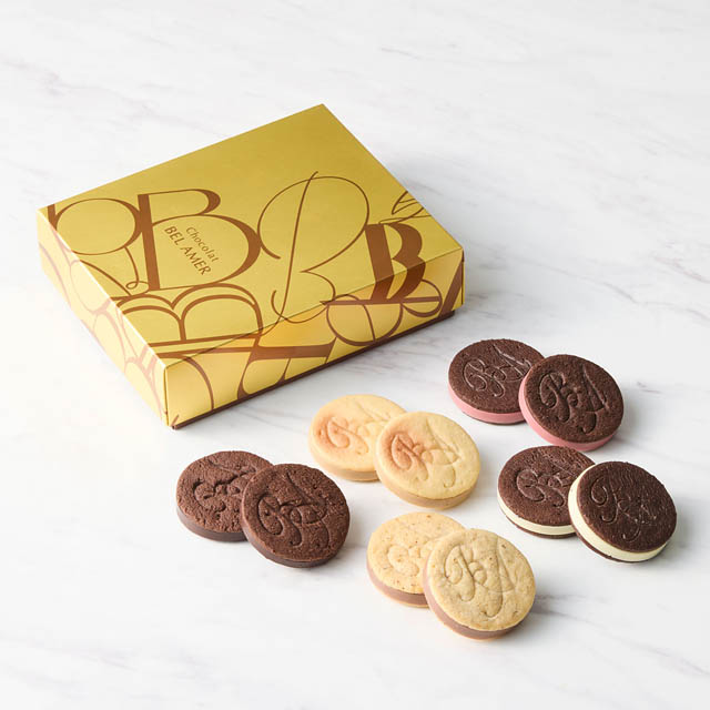 ショコラを贅沢にサブレでサンドした、新作の「パレショコラサンド」