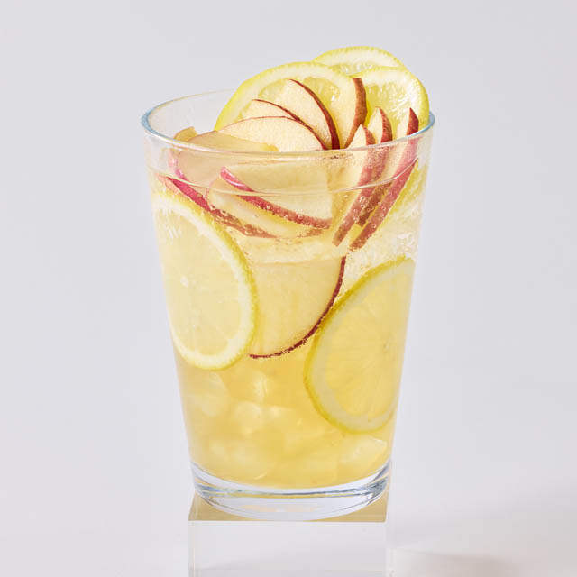 フレッシュネス「秋の定番マッシュルームチーズバーガー」今年は世界三大きのこソースで深み倍増登場