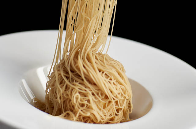 ホテルニューオータニ博多 一夜限りの「スーパーナイトビュッフェ2025」開催 - 早割価格の予約も