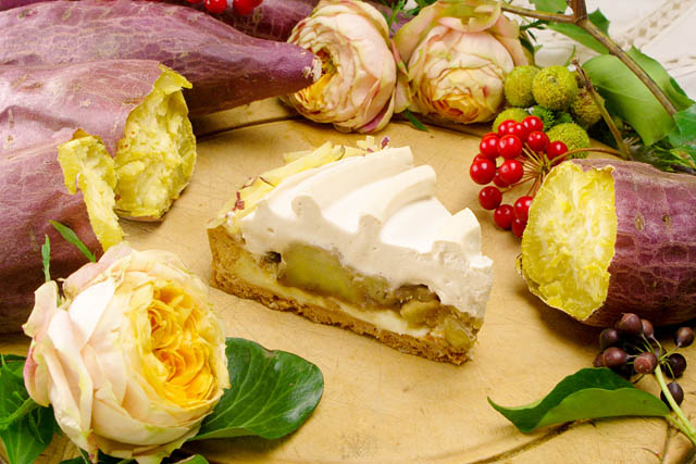 キルフェボン - 実り豊かな秋を彩る、ぶどう・栗・梨のタルトが勢揃い！「秋メニュー」スタート