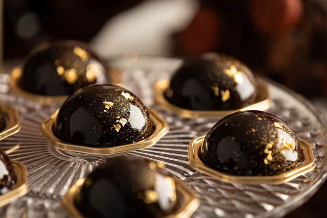 ANAクラウンプラザホテル福岡 - 年に一度の催し「贅沢なチョコレートスイーツビュッフェ～DREAM WEDDING～」開催へ