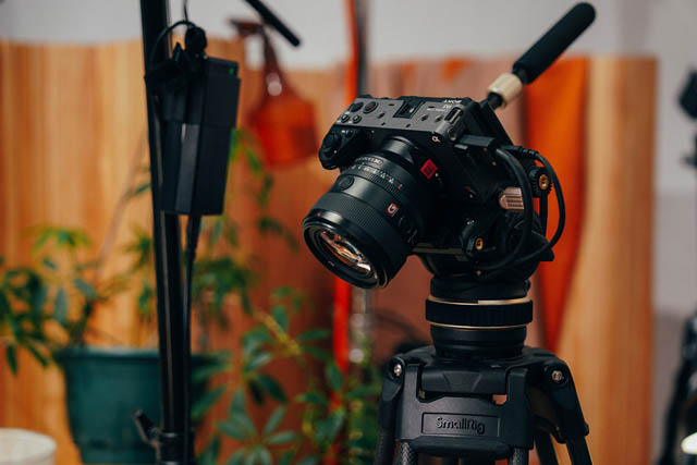 ソニーストア 福岡天神が企画しリーボが監修した動画スタジオ - 店内にオープン