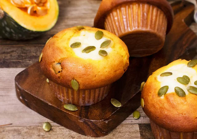 BAGEL & BAGEL - かぼちゃや安納芋を使用したベーグルやマフィンに加え、表情豊かなハロウィン限定ベーグル期間限定登場