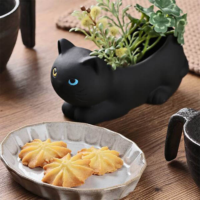 カルディコーヒーファーム - オリジナルの新商品「くろねこポット」数量限定で販売開始