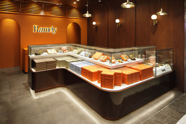 博多駅中央街 ラメリー、ホロっと食感のクッキーに広がる、なめらかなキャラメルの余韻「新作スイーツ」登場