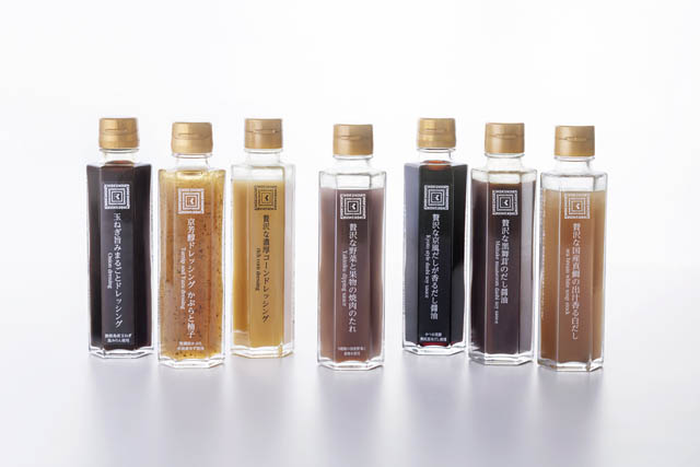 一本で味が決まる。紀ノ国屋の人気調味料「贅沢シリーズ」に7種類の新商品 - 福岡岩田屋本店に登場