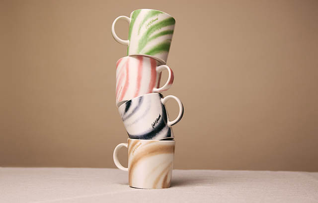 ワンビル Café Kitsuné Fukuoka、IITTALA コラボレーションマグカップ発売へ