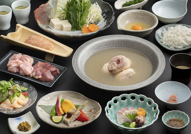 水たき専門店「水たき料亭 博多華味鳥 中洲本店」リニューアルオープン