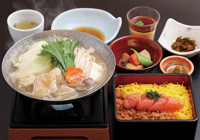 水たき専門店「水たき料亭 博多華味鳥 中洲本店」リニューアルオープン