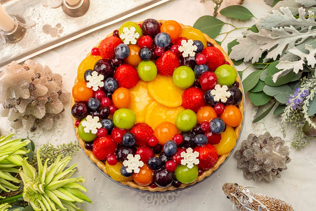 キル フェ ボン 福岡 - フルーツの煌めきが聖夜を彩る「4種類のクリスマスケーキ」予約受付開始
