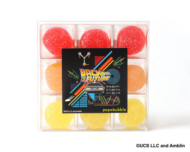 天神のパパブブレ福岡店 - 映画公開40周年記念「バック・トゥ・ザ・フューチャーの日」キャンディやグミが登場