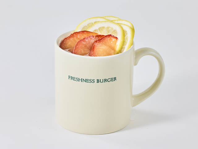 フレッシュネス - ジューシーで甘酸っぱい旬の果実を堪能。希少な国産すもも「秋姫」を使った秋の贅沢クラフトレモネードが登場