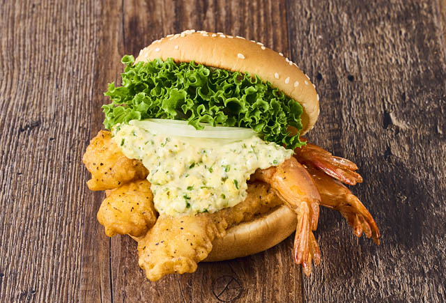 フレッシュネス - "神レベルのうまさ"と評されるブランド海老「神の海老」が、ついにバーガーに!贅沢3尾使用の限定メニューが新登場