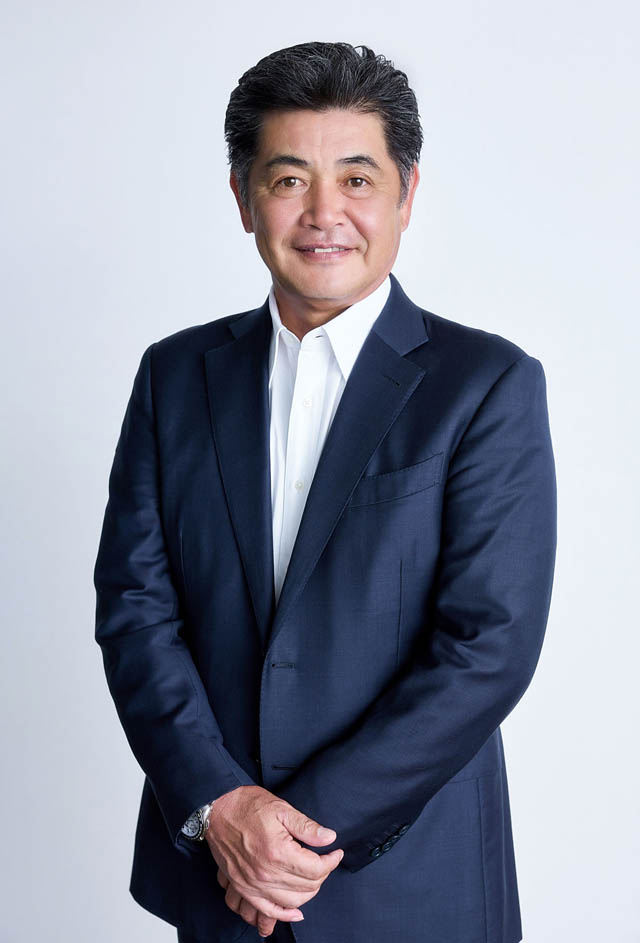 福岡ソフトバンクホークス「SMBC 日本シリーズ 2025 みずほPayPayドーム開催第1戦」始球式はホークス元監督工藤公康さん、国歌独唱はソプラニスタ岡本知高さんが登場